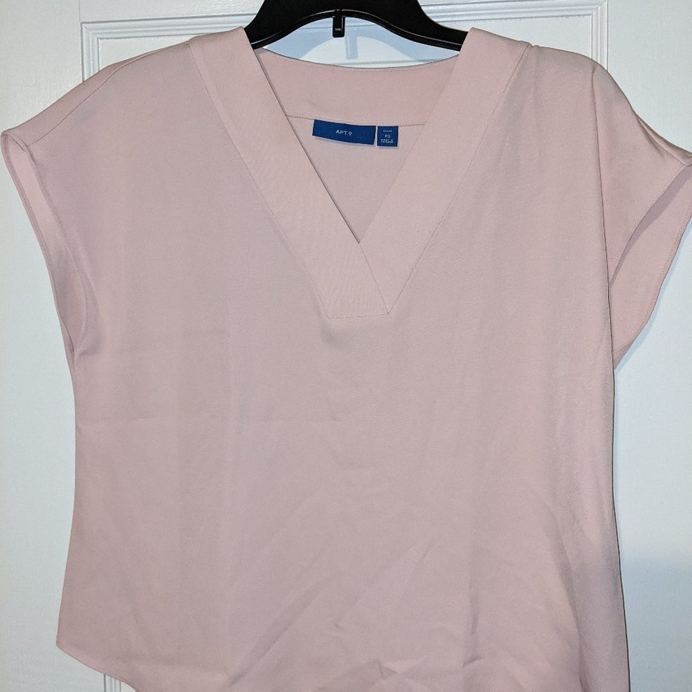 Apt 9 light pink dress top